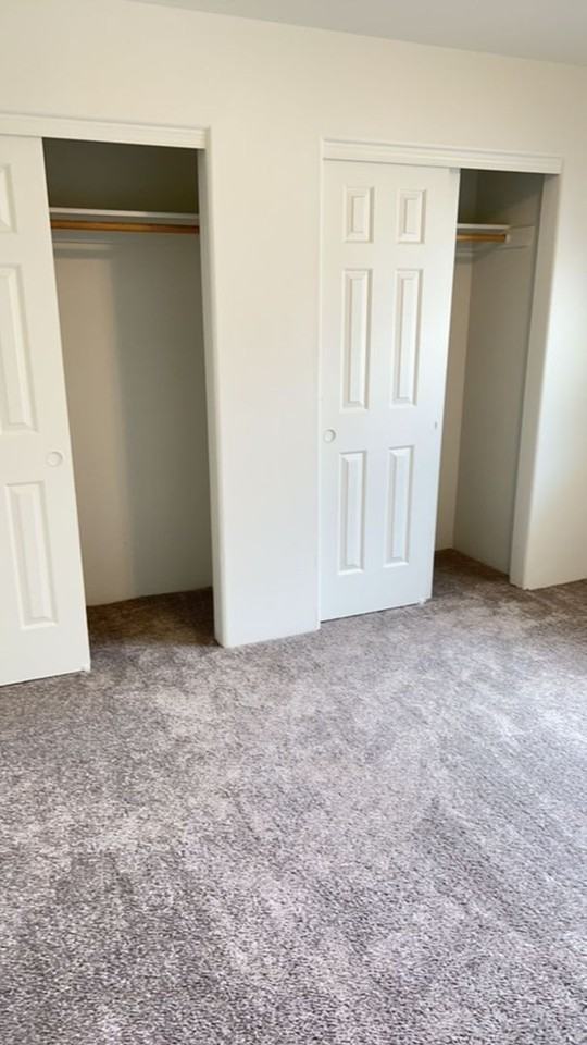 3015 Merriman Rd #5 - Photo 6 of 11