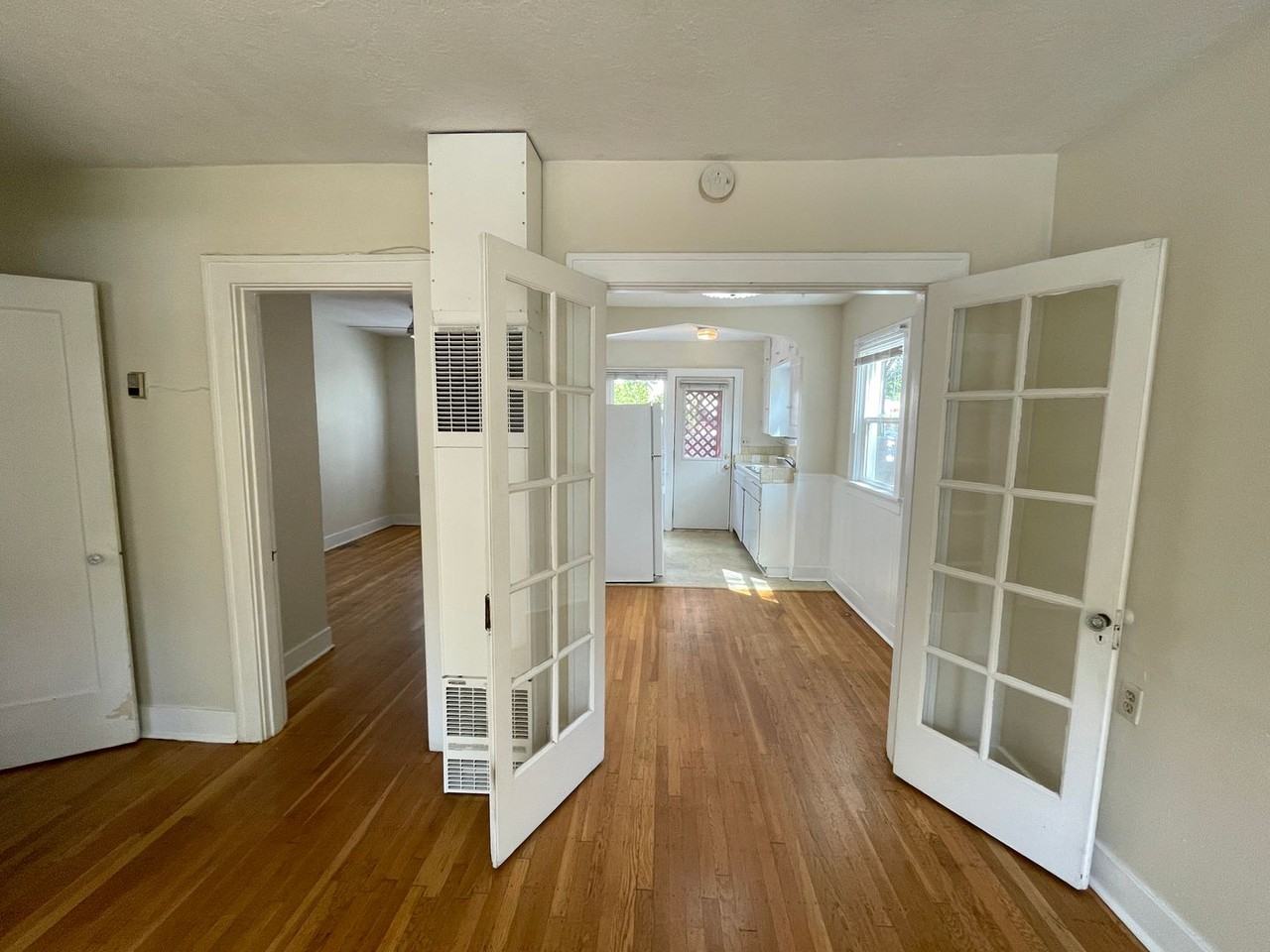 1336 Ne 28th Ave - Photo 7 of 16