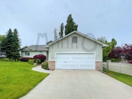 featured image of 5002 S Morrill Ln