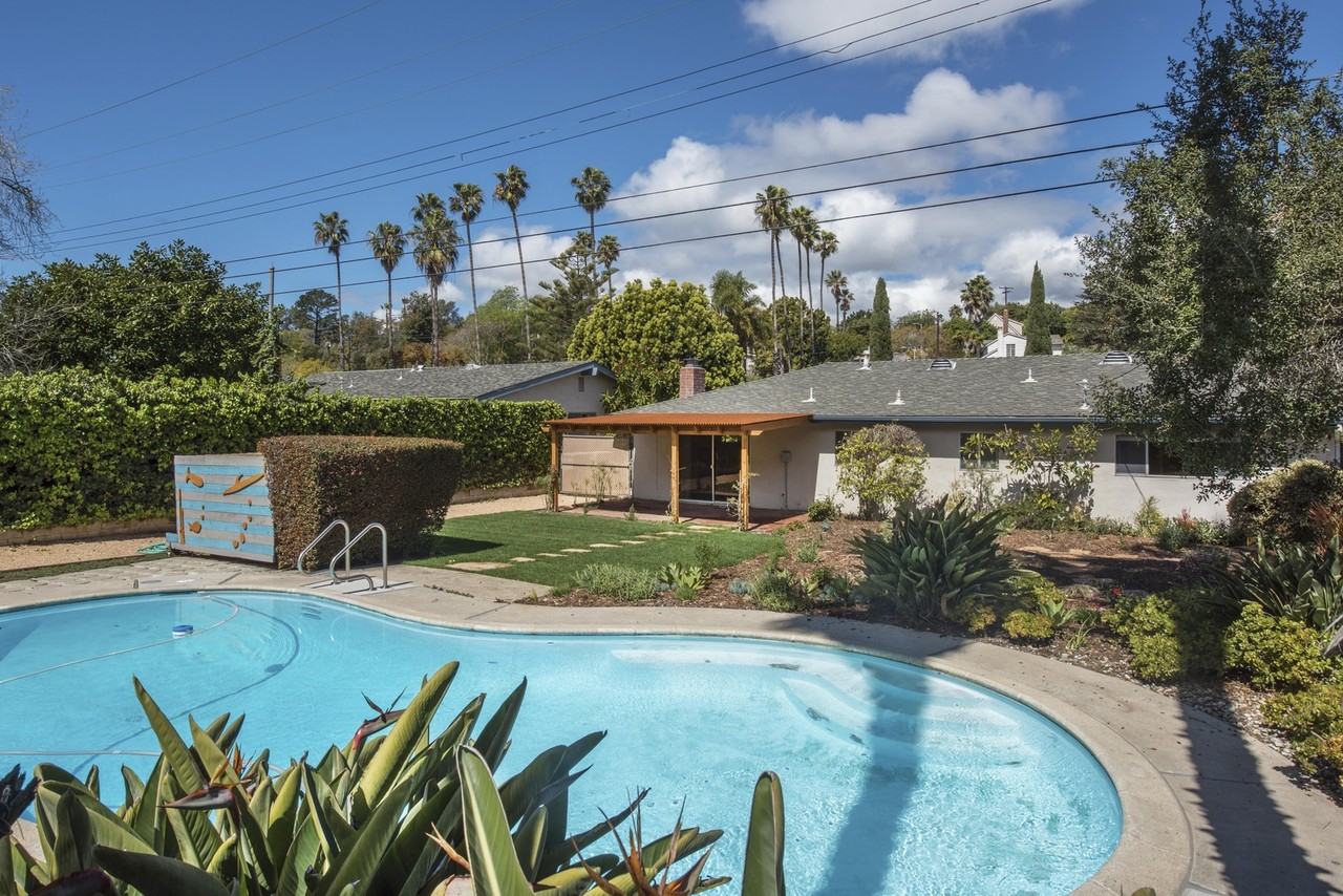 1143 Portesuello Ave - Photo 3 of 13