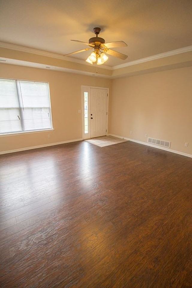 1871 Harmony St - Photo 6 of 30