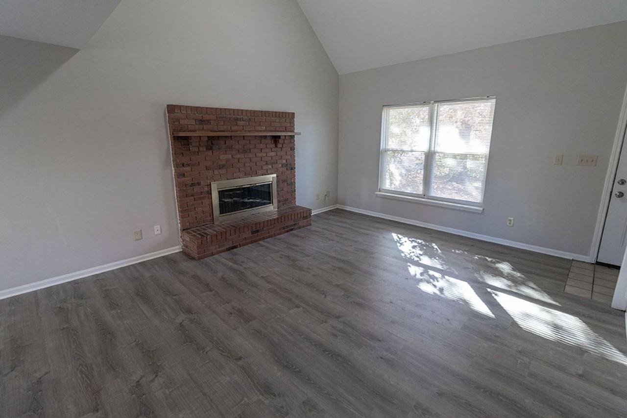 3705 Hermitage Rd - Photo 5 of 32