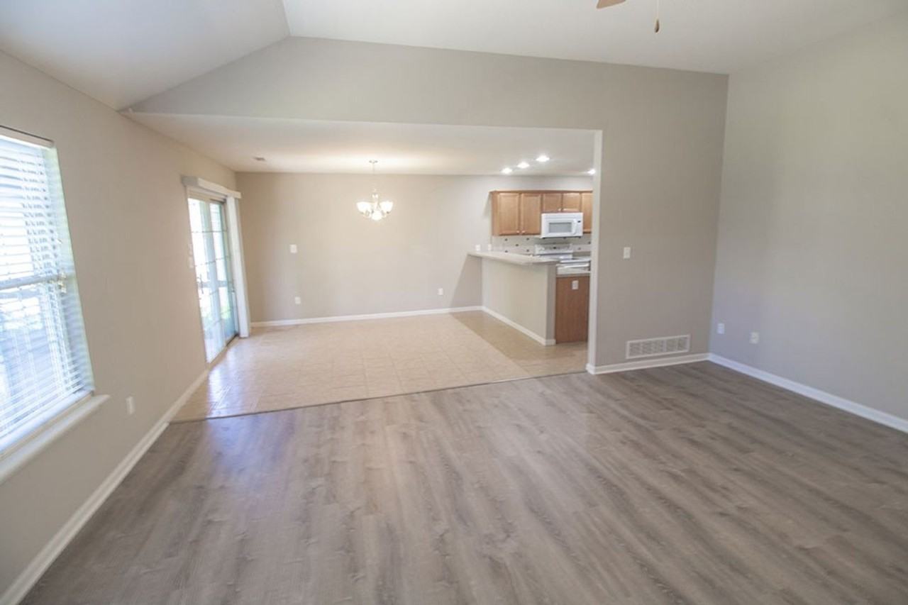 209 Jackal Dr - Photo 7 of 34