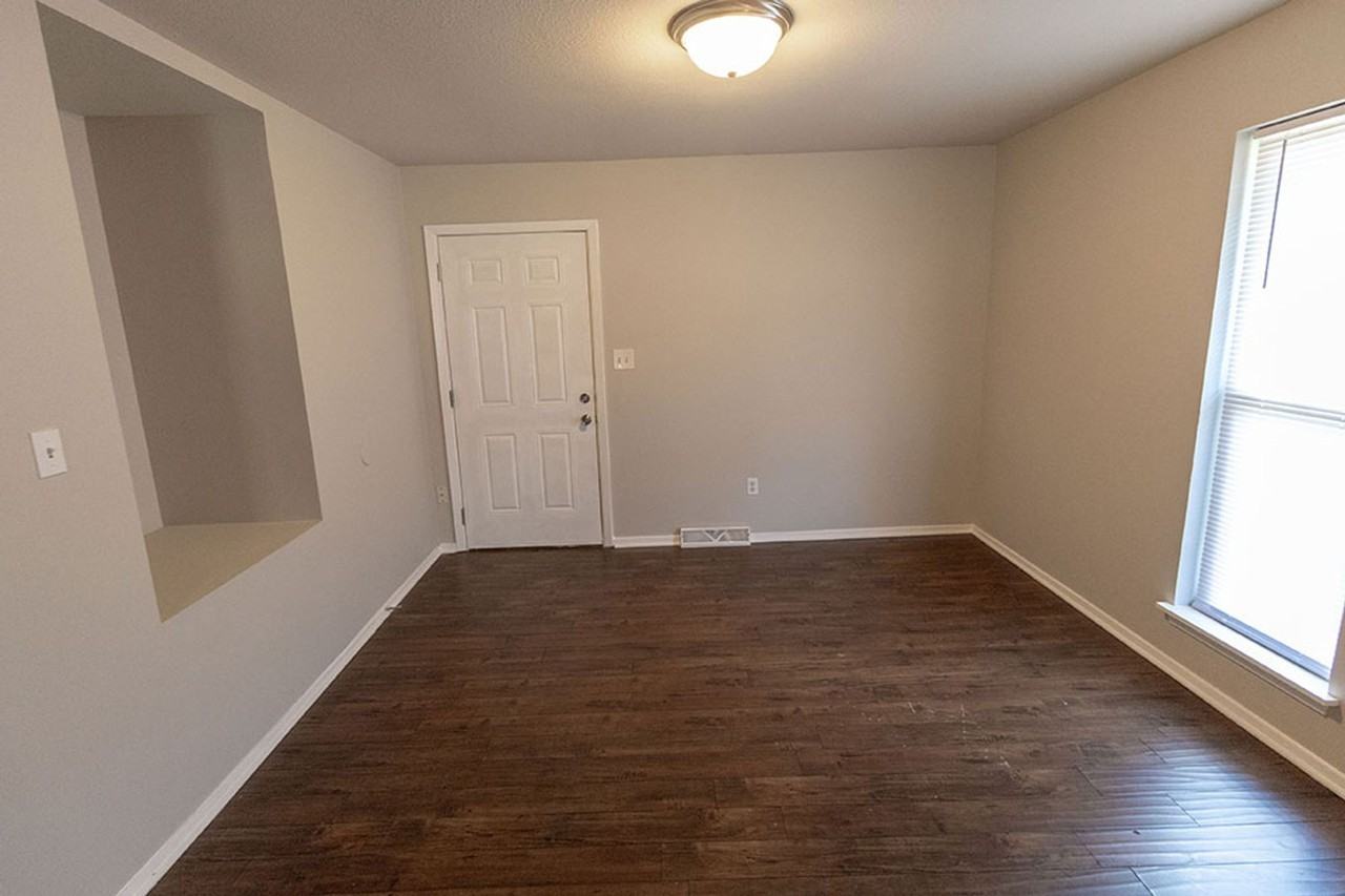 1011 W Ash St - Photo 5 of 34