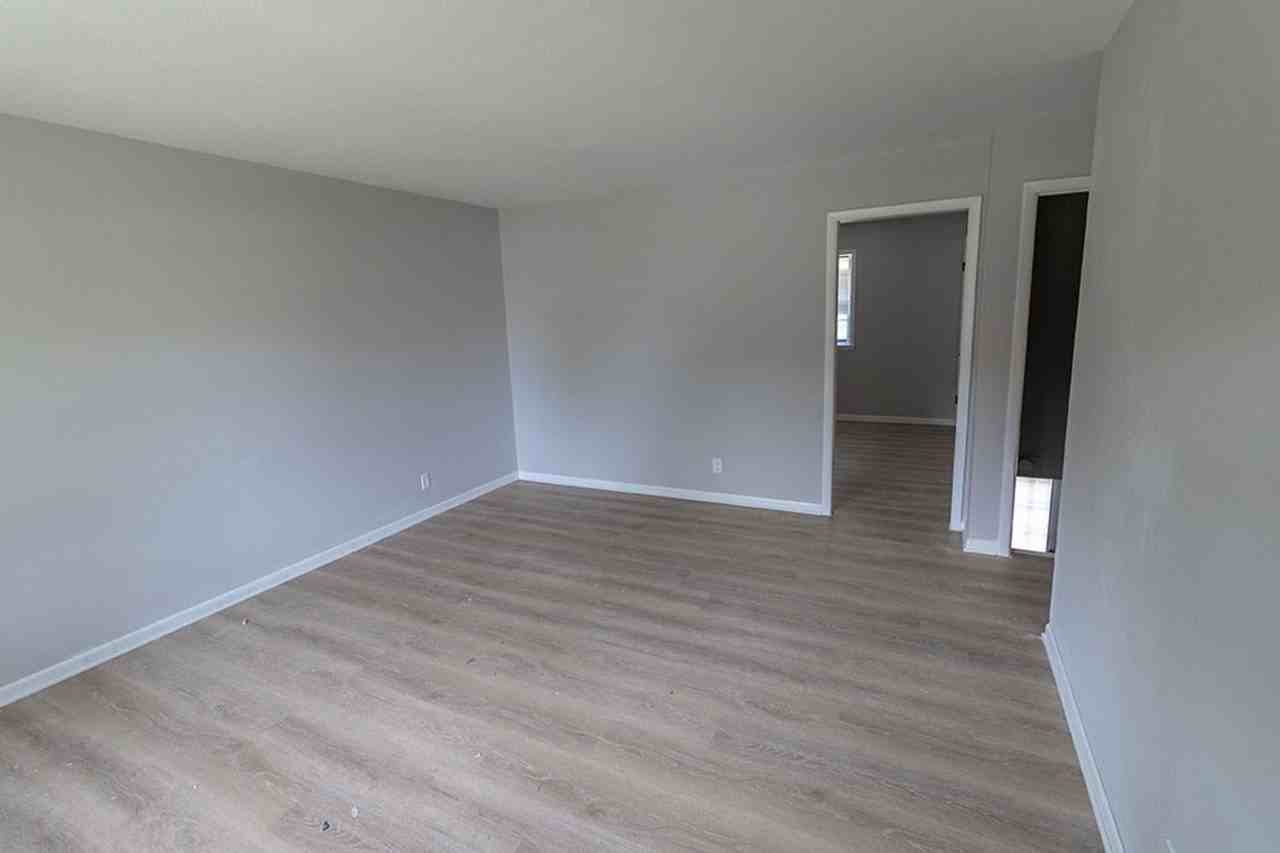 2700 Quail Dr - Photo 5 of 30