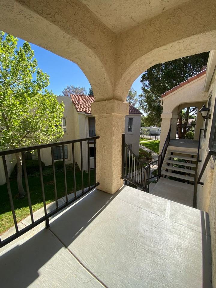 2554 Olive Dr #168 - Photo 2 of 21
