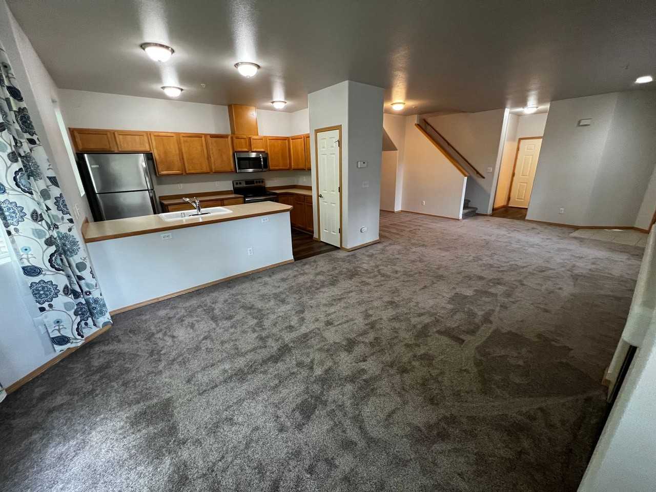 2579 Evans Ct - Photo 4 of 22