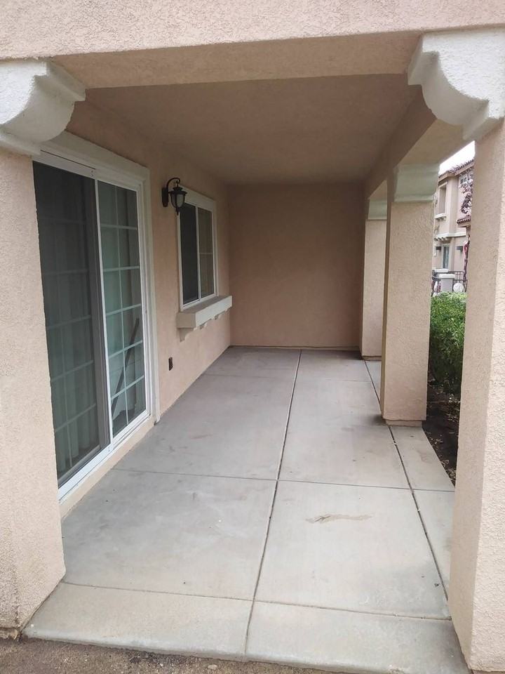 15645 Lasselle St #105 - Photo 4 of 16