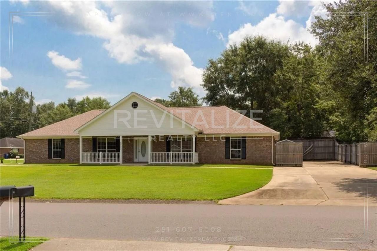 6453 Woodside Dr N - Photo 3 of 24