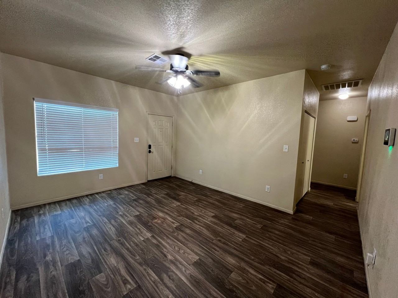 7556 E 41st Rd - Photo 5 of 33