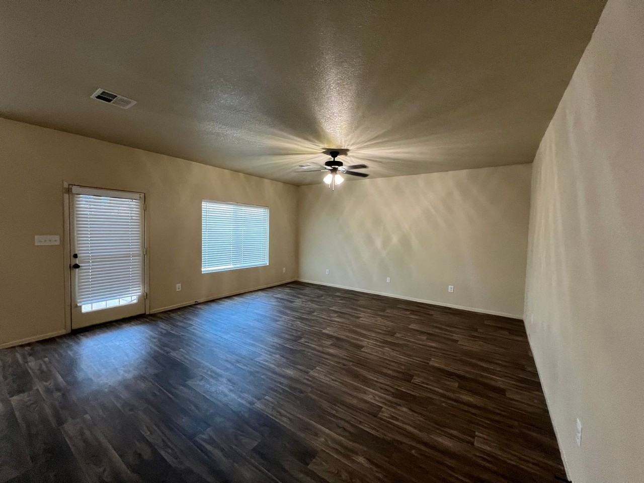 7556 E 41st Rd - Photo 6 of 33