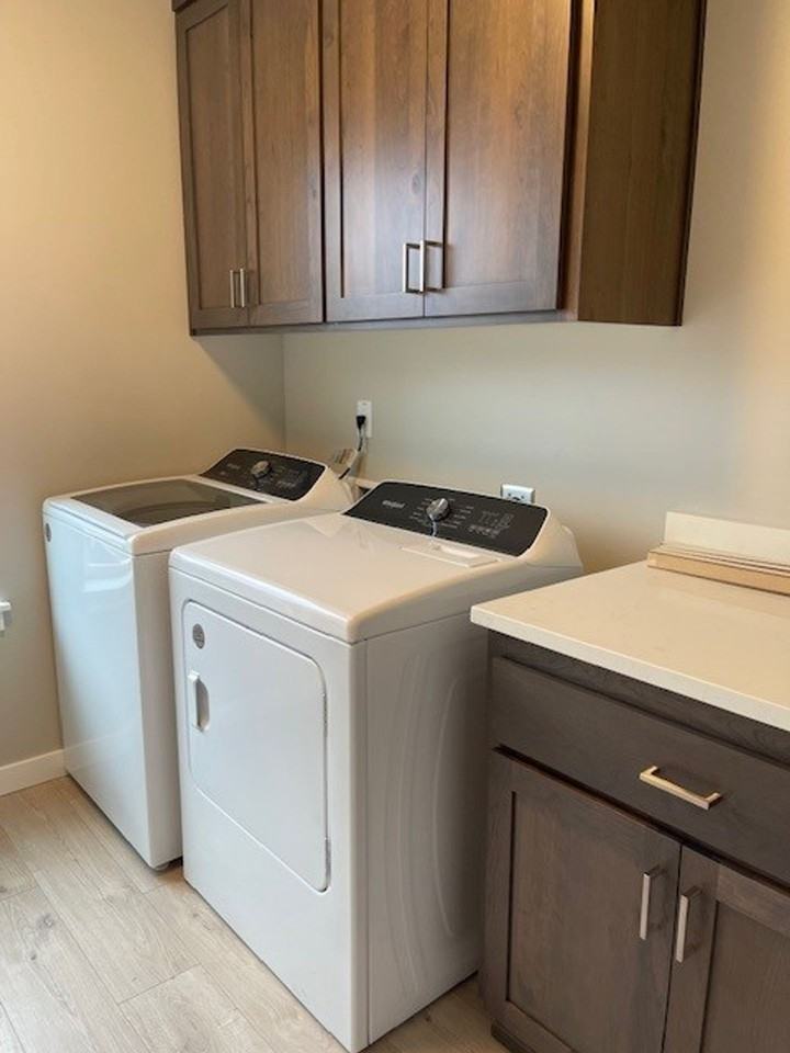 Duplex Homes in Desirable North Keizer Neighborhood - Photo 3 of 20