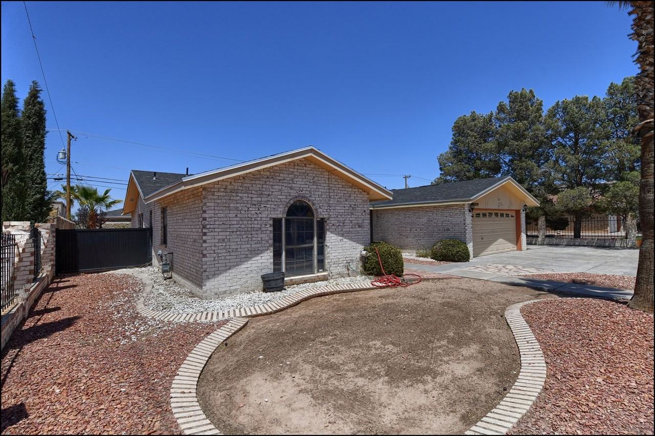 11429 Pratt Ave - Photo 3 of 45