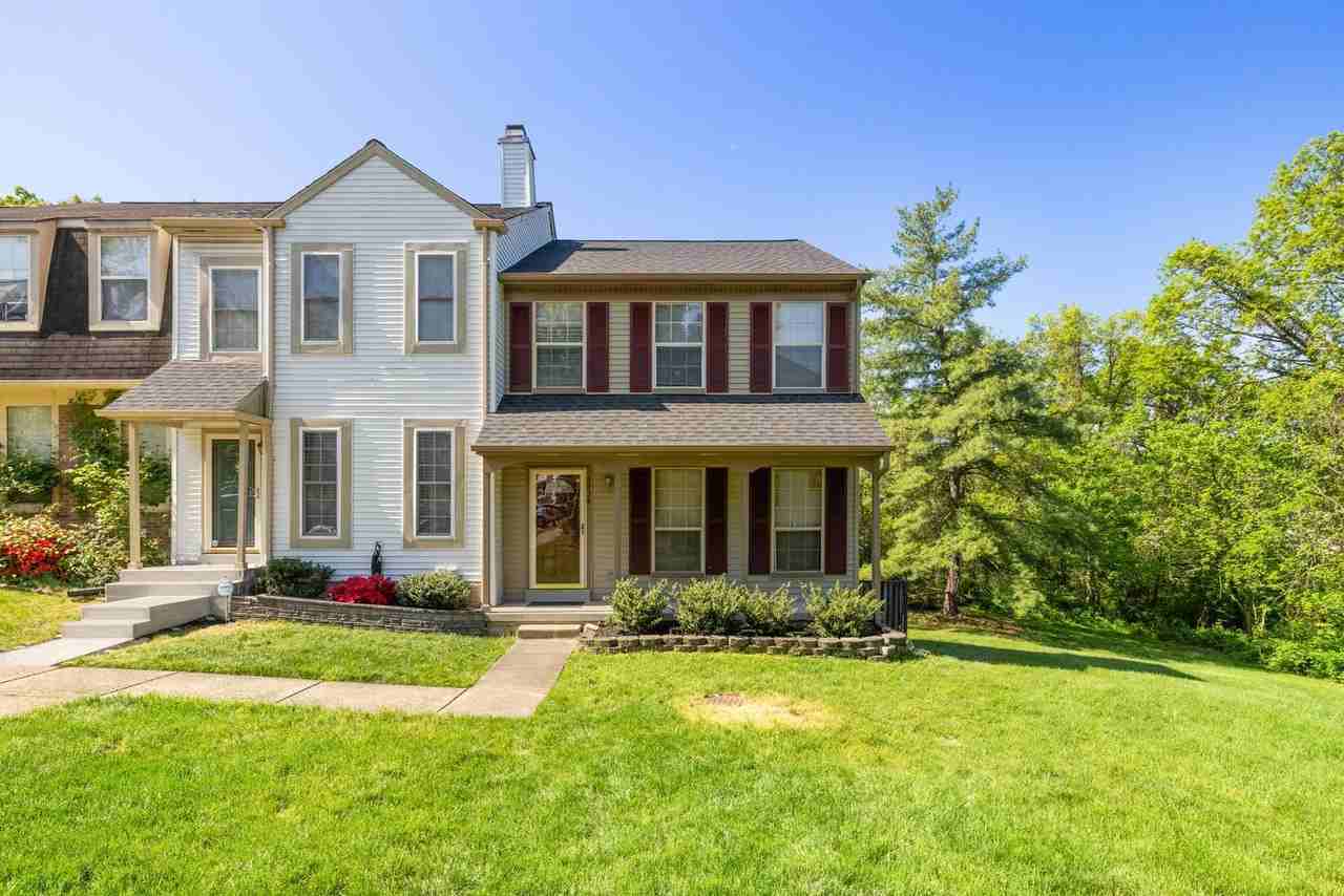 6934 Hovingham Ct - Photo 3 of 50