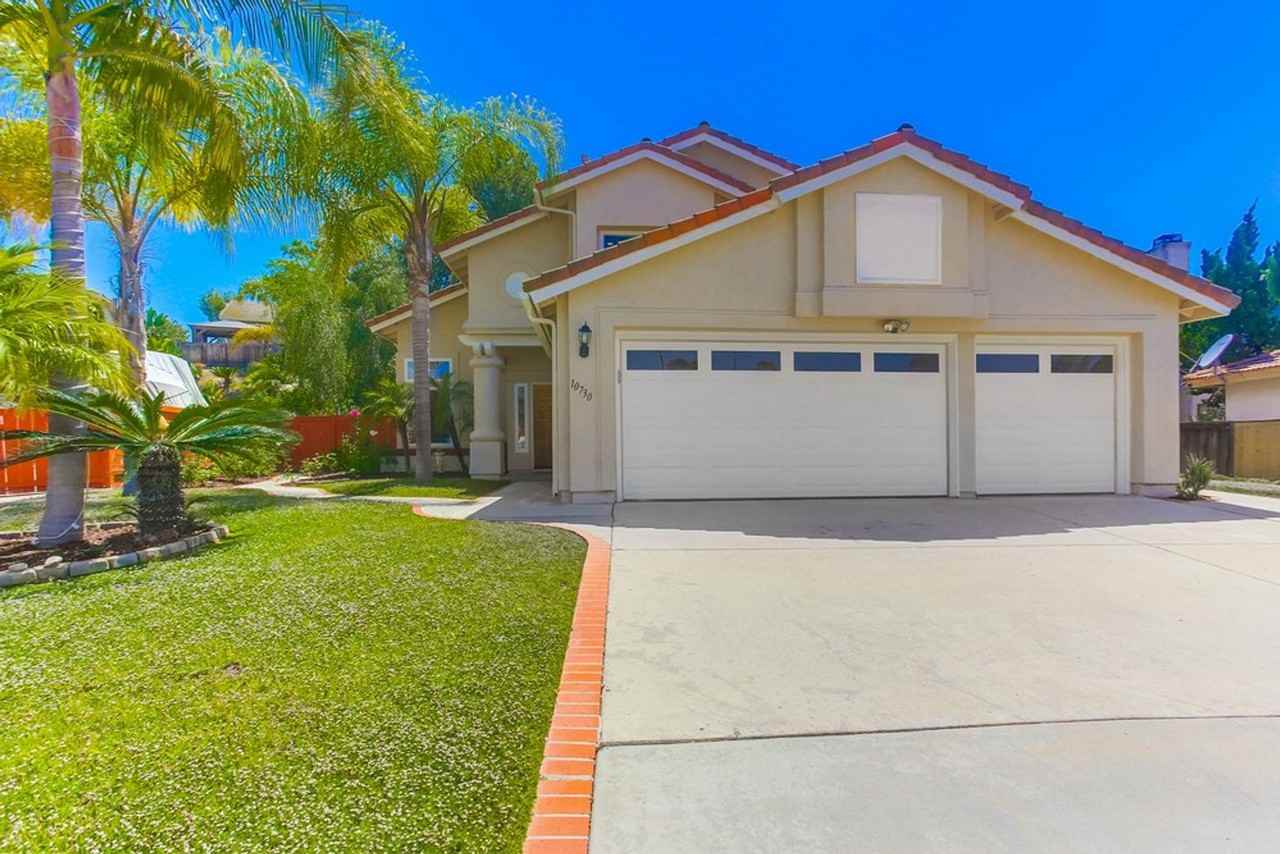 10730 Carillon Ct - Photo 3 of 50