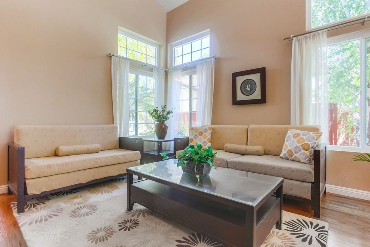 10730 Carillon Ct - Photo 6 of 50