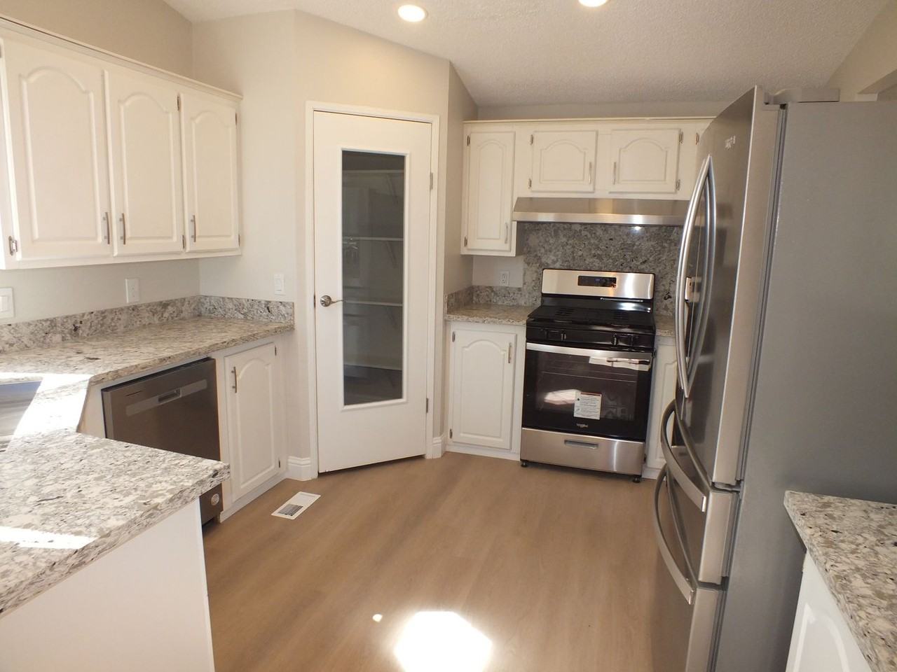 4138 Tiffany Hill Dr - Photo 6 of 19