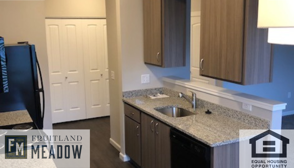 5192 Caplinger Road Southeast - Photo 3 of 21