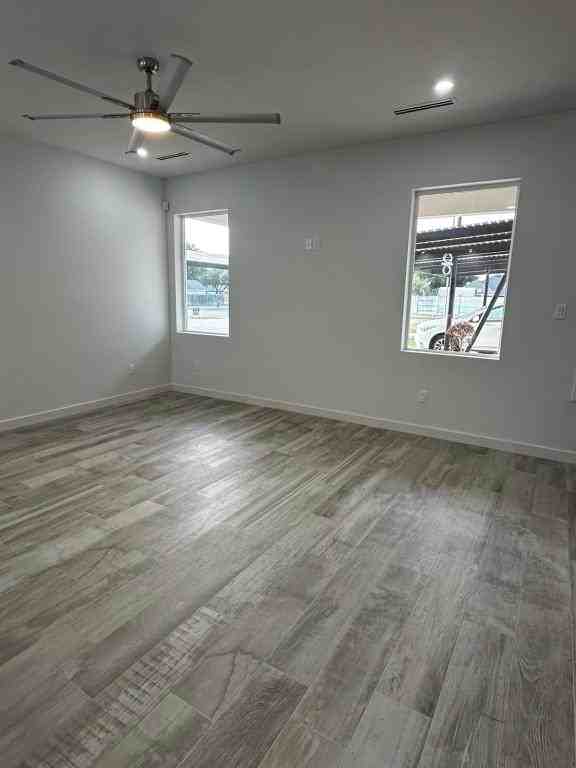 310 E Rogers Rd - Photo 4 of 16