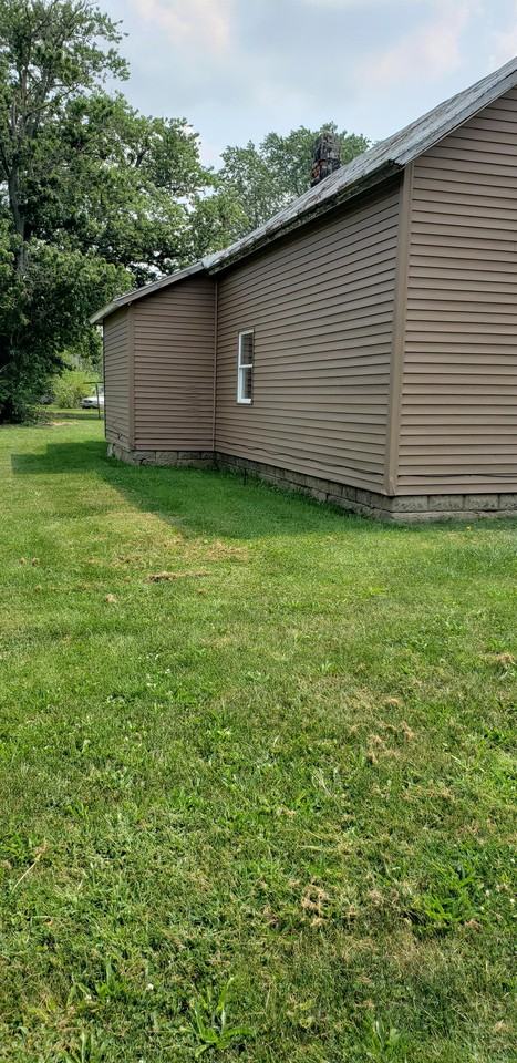 522 N Maple St - Photo 2 of 12