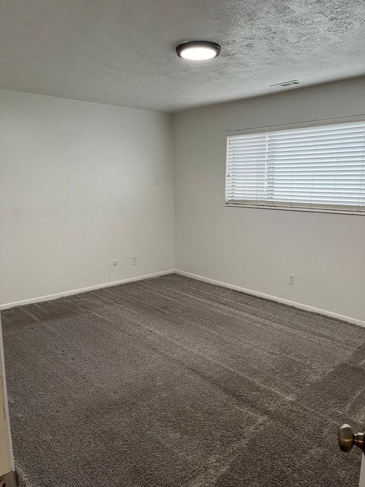 Millcreek Townhomes - Photo 4 of 9