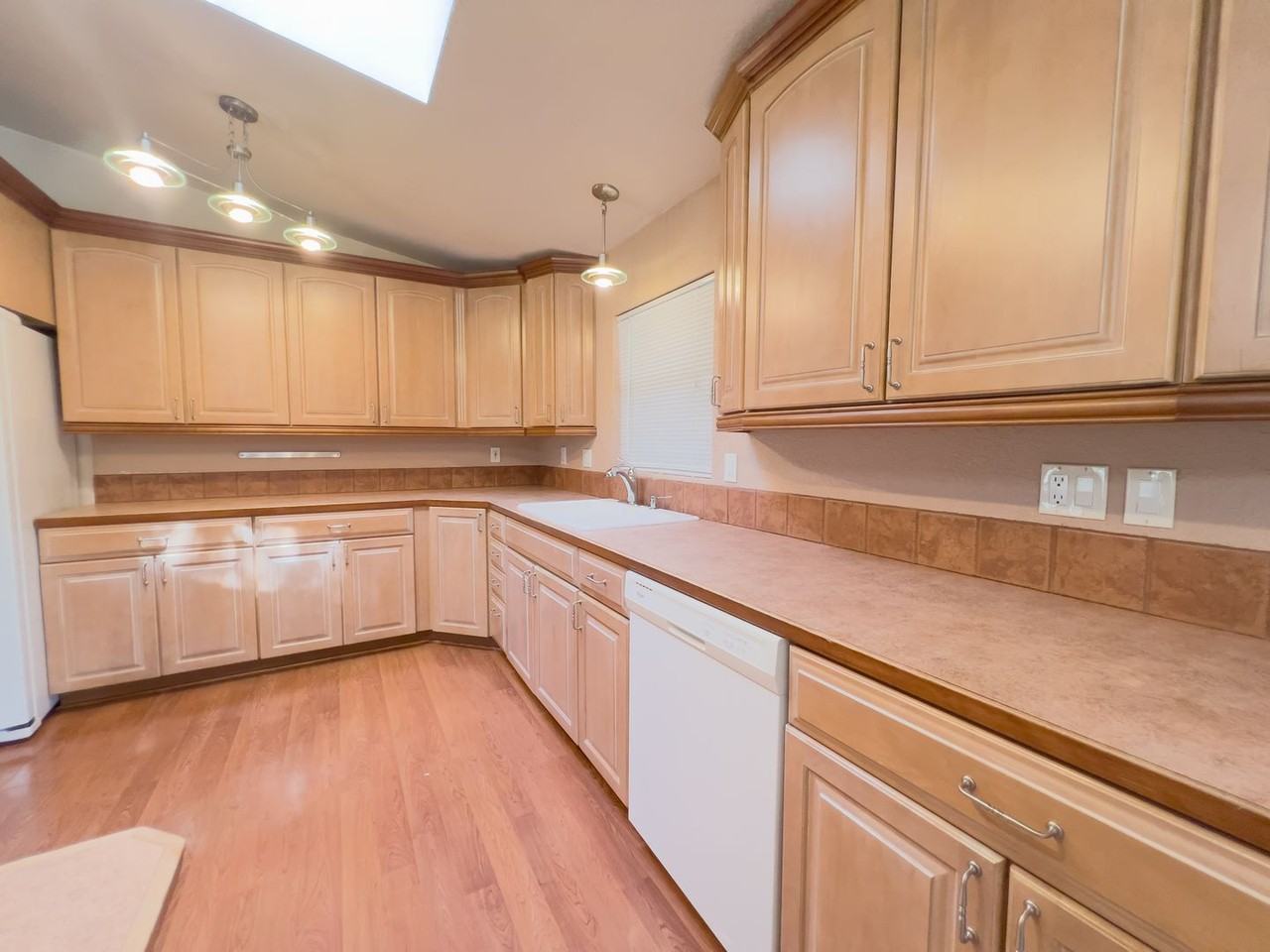 26670 220th Pl Se - Photo 4 of 15
