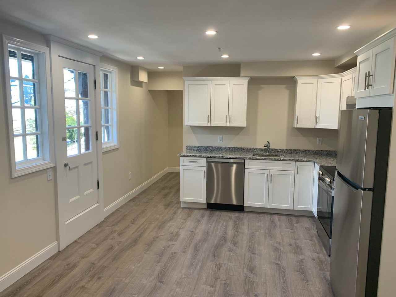 5 Pleasant st - Photo 2 of 22