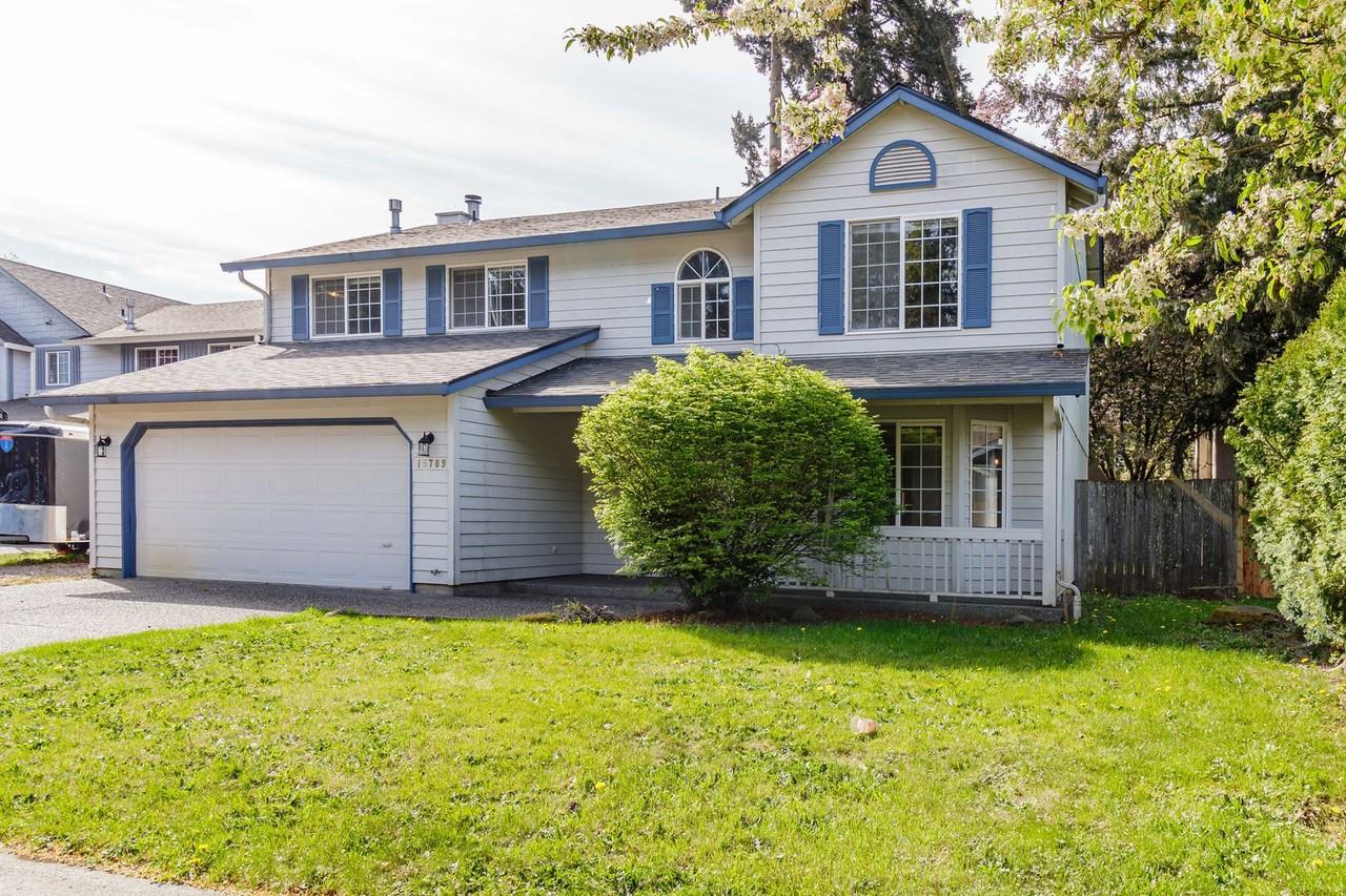 15709 Ne 12th Way - Photo 3 of 34