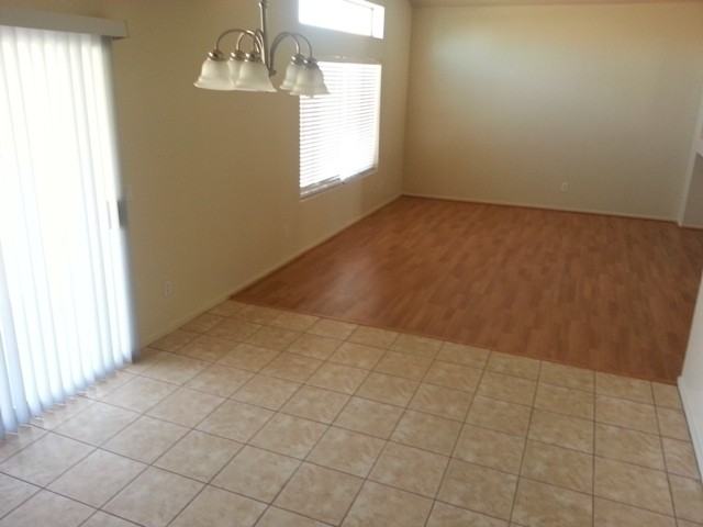 6410 W Magnolia St - Photo 2 of 14