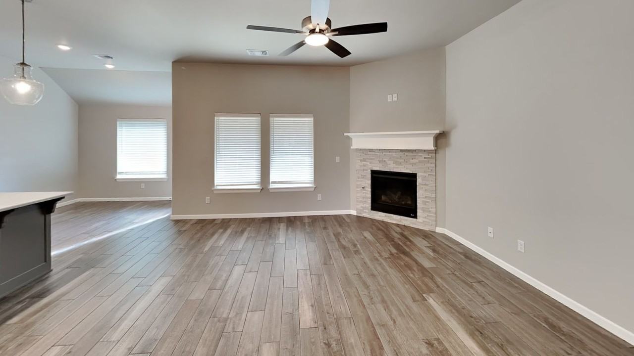 8400 Rainier St - Photo 4 of 20