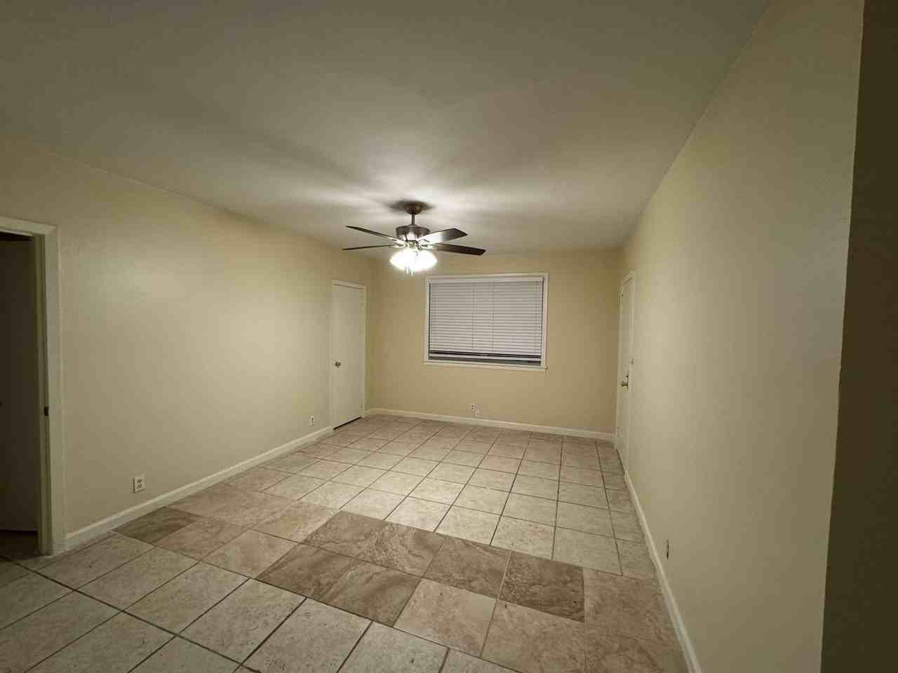 724 S Fourth Street-The Village - Photo 3 of 7