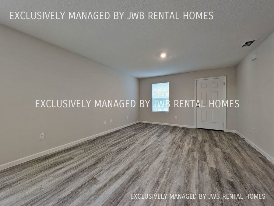 5544 Leaming Ave - Photo 2 of 8