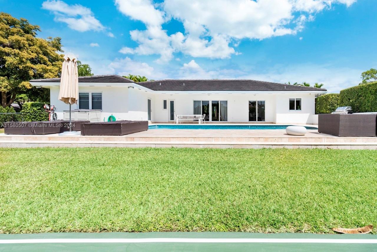 640 Solano Prado #NA - Photo 2 of 17