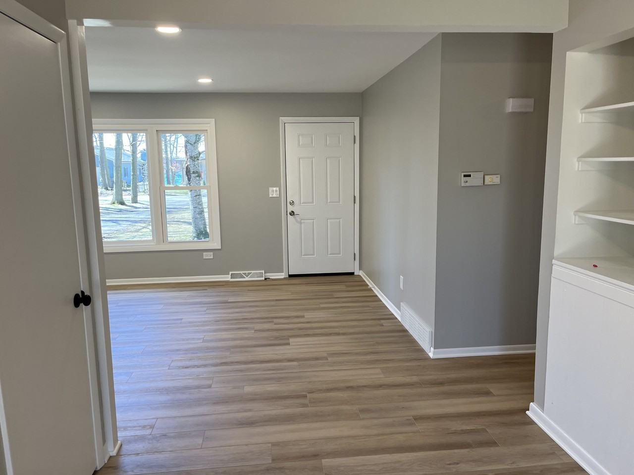 7527 Hessler Dr Ne #NA - Photo 6 of 28