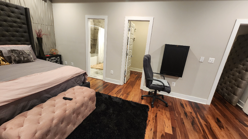 01 Trinidad Avenue Northeast #2 - Photo 6 of 20