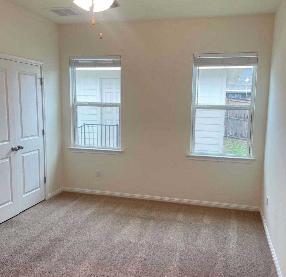 1166 Esplanade Pkwy #1 - Photo 7 of 15