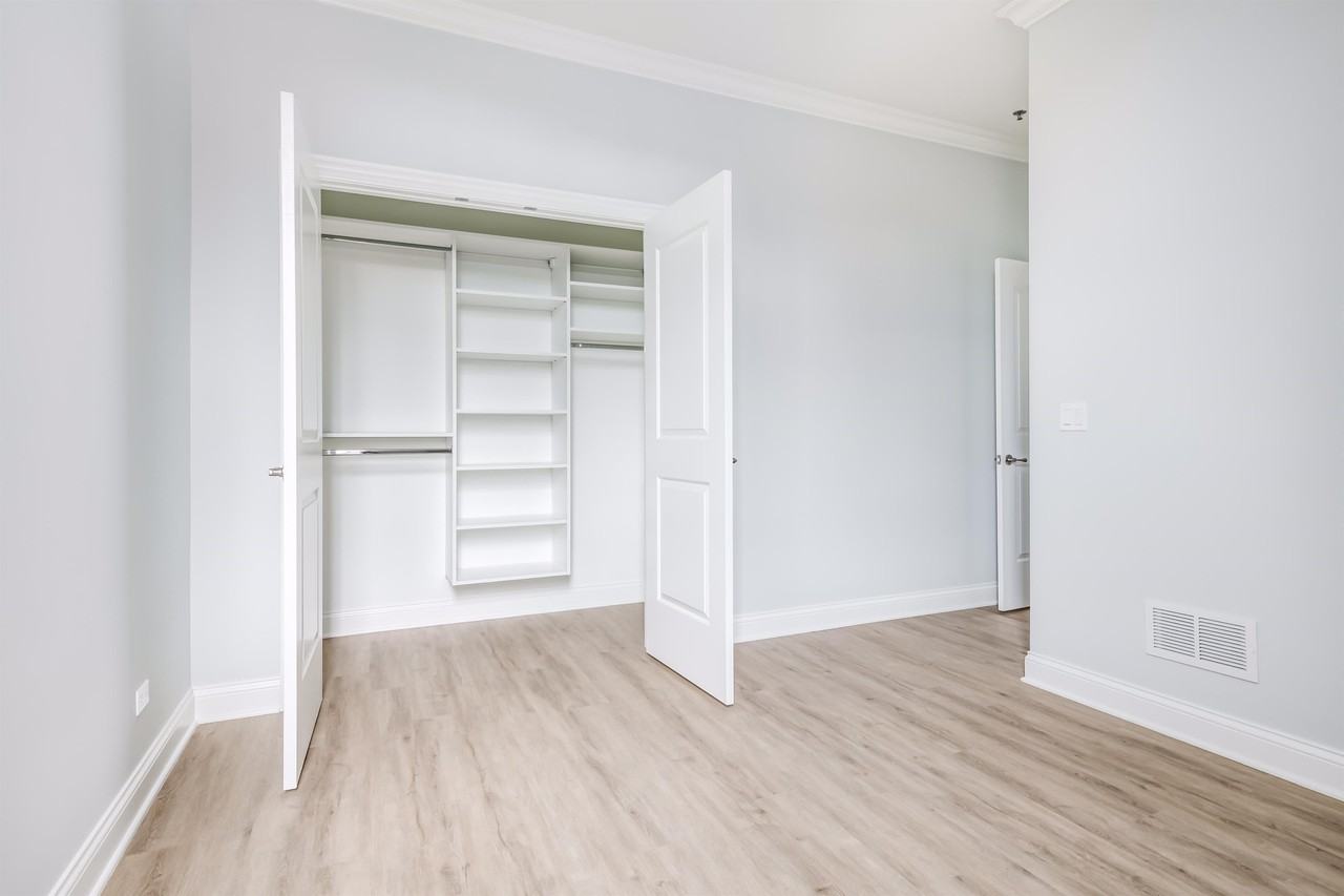 7652 Madison Street - Photo 6 of 50