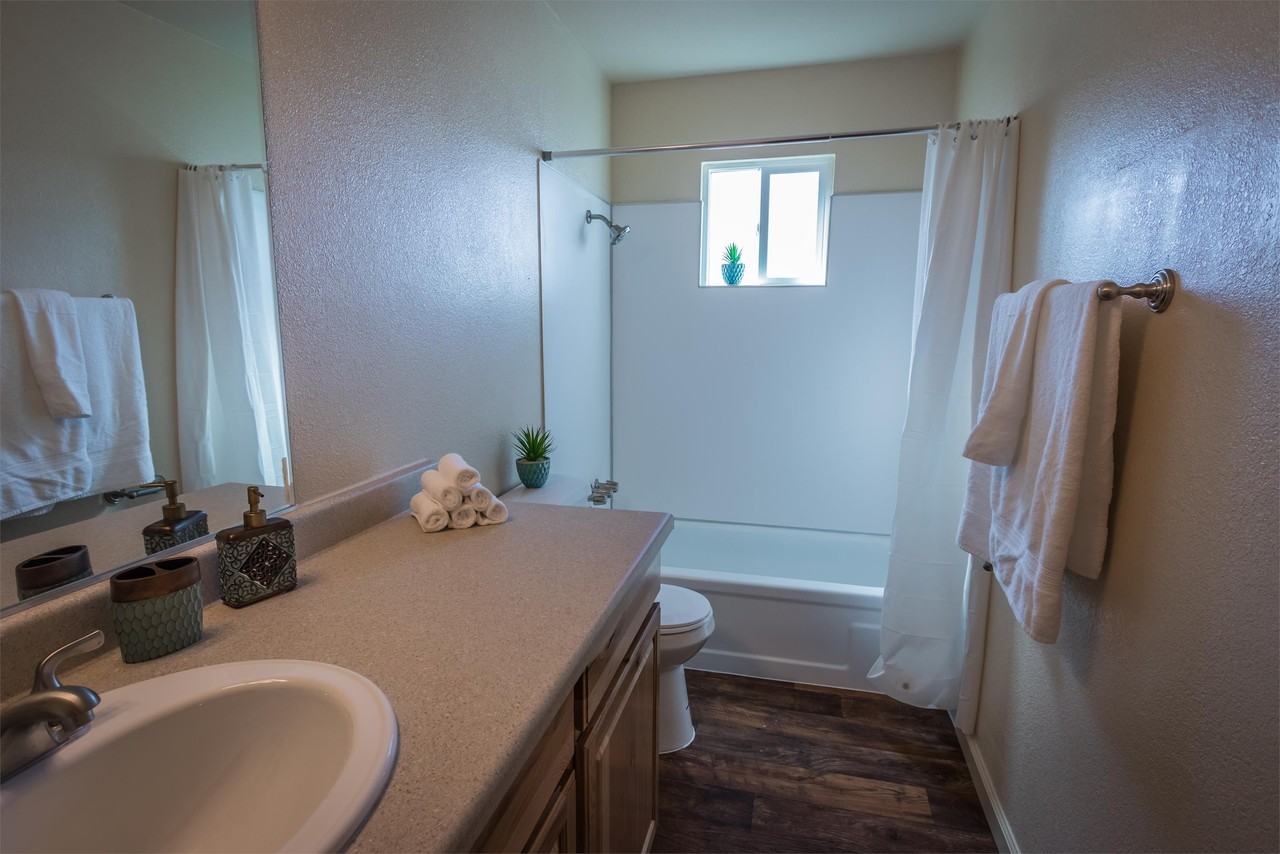 Jasmine Apartments - Photo 7 of 50