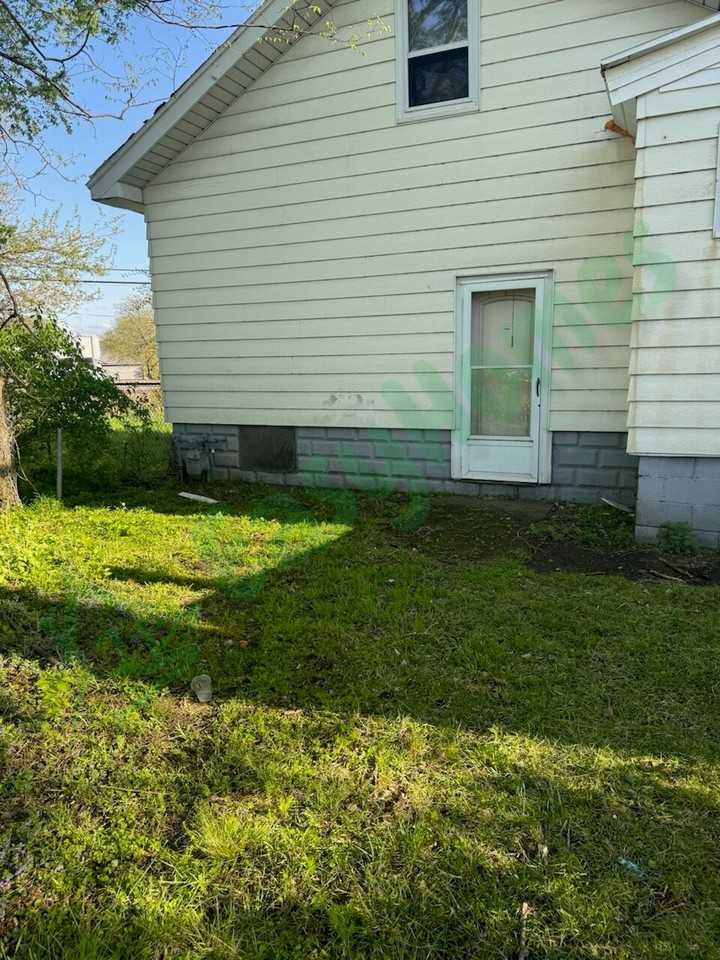 314 Leland Street - Photo 7 of 9