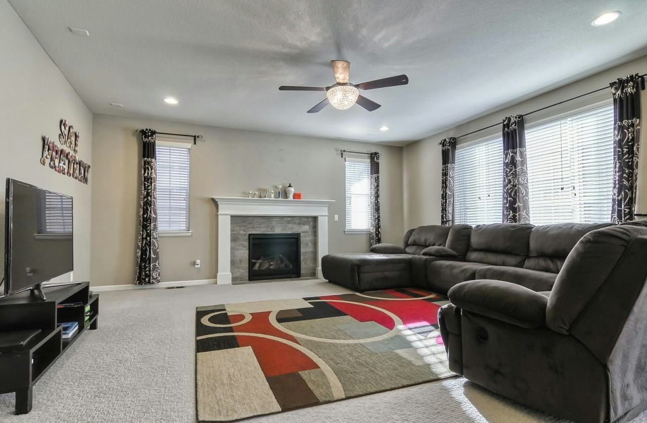 13897 Ashgrove Circle - Photo 5 of 10