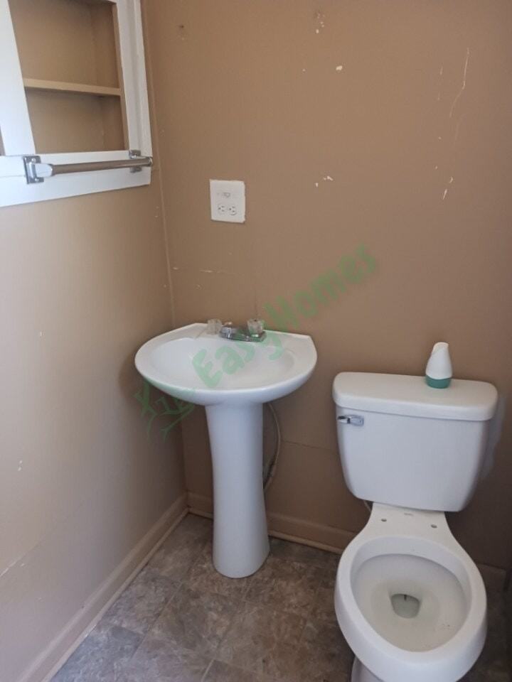 830 South Main Street - Photo 3 of 13