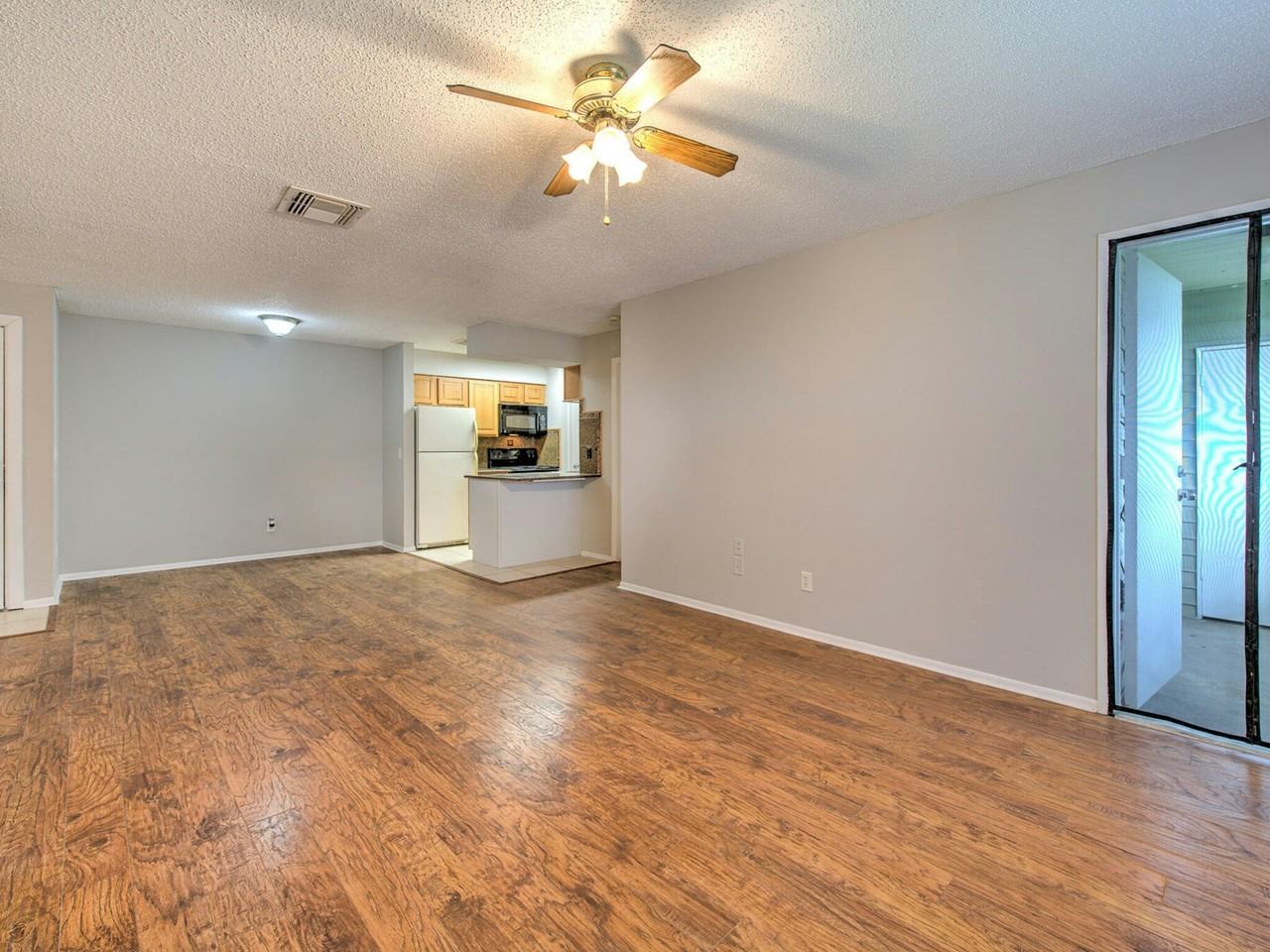 230 Berry Tree Place - Photo 3 of 44