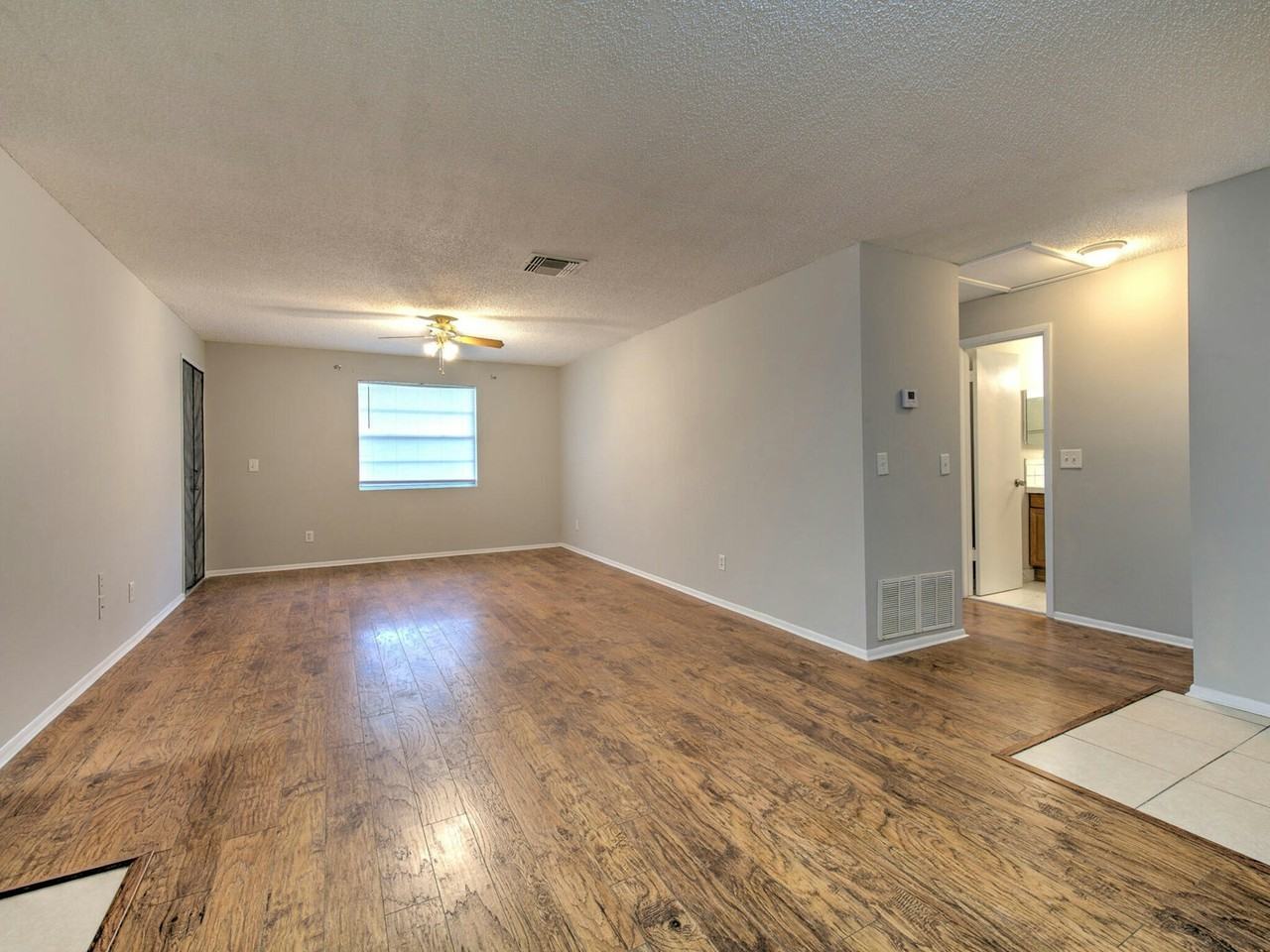 230 Berry Tree Place - Photo 5 of 44