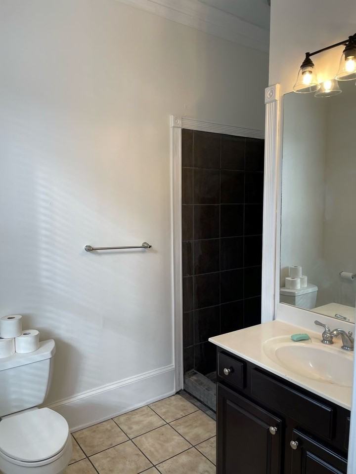 2008 Whitaker St - Photo 2 of 18