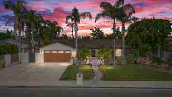 featured image of 605 N El Rio Dr