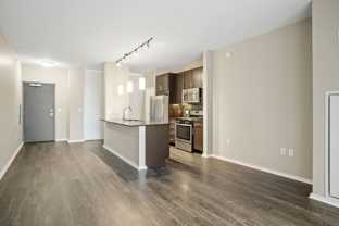 123 N Desplaines St #1-1 - Photo 1 of 1