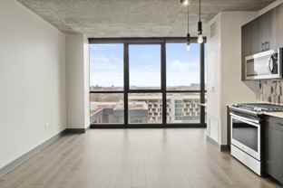 180 N Ada St - Photo 1 of 1