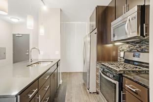 123 N Desplaines St #2-2 - Photo 1 of 1