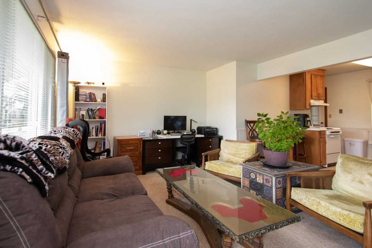 8430 Lowell Ave - Photo 2 of 9