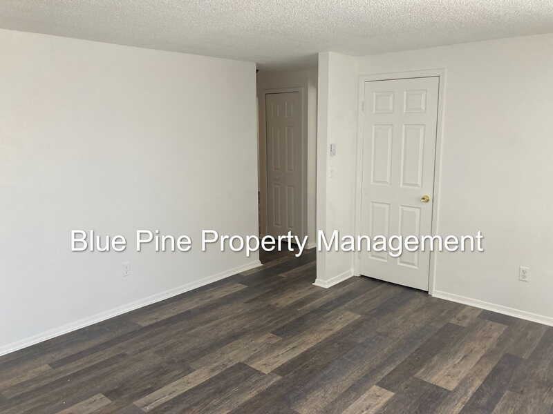 411 Gladstone St #2 - Photo 2 of 7